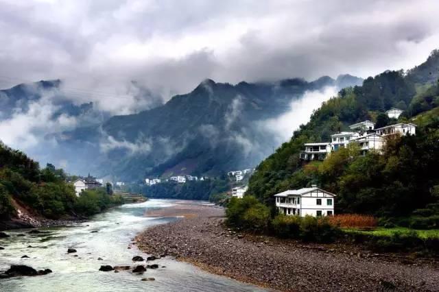 受邀出席
